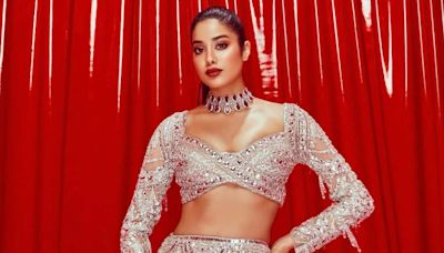 Janhvi Kapoor says paparazzi stopped clicking photos from inappropriate angles after she spoke up