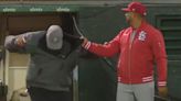 Cardinals manager Oliver Marmol grabs MLB security guard during controversy