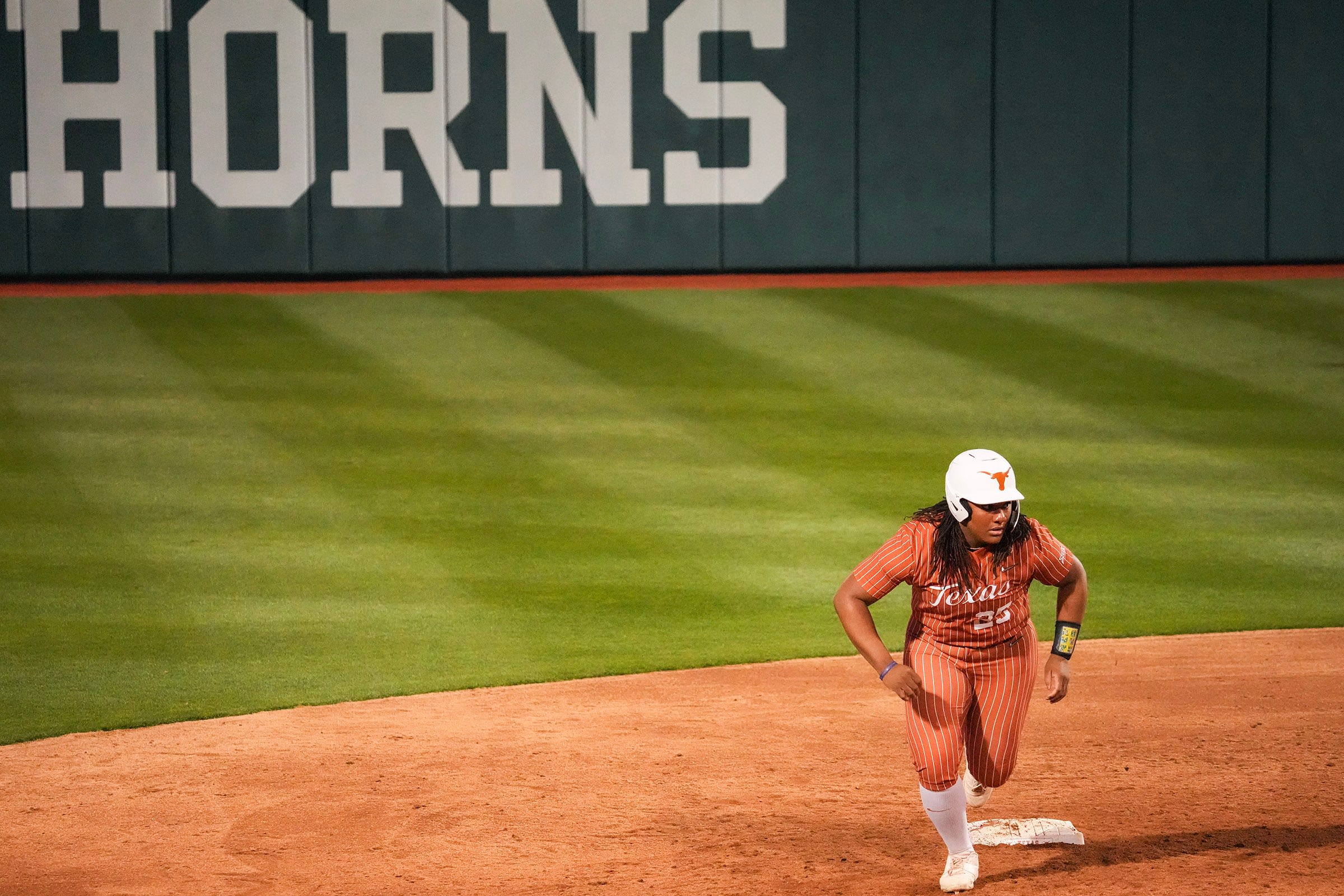 Tennessee softball lands Ryan Brown, Texas transfer infielder