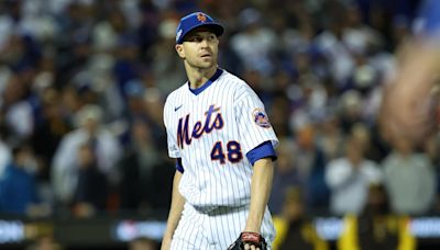 Buck Showalter: Jacob deGrom 'Didn't Want to Leave' The New York Mets