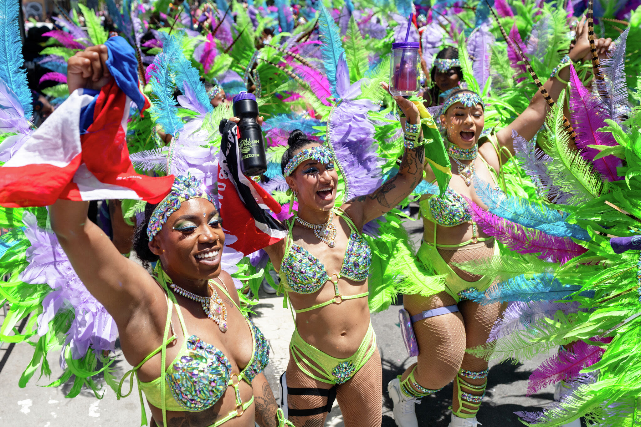 Thousands dance through San Francisco streets in Carnaval parade