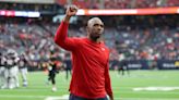 Texans HC DeMeco Ryans wins PFWA Coach of the Year Award