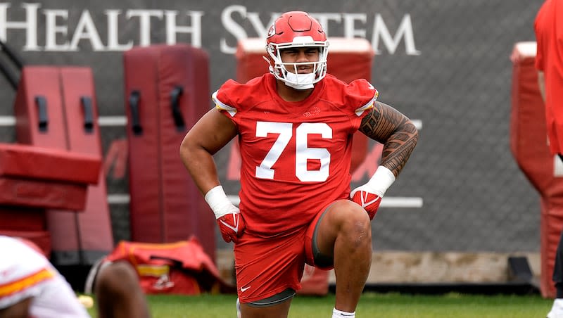 Can Kingsley Suamataia win the Chiefs’ starting left tackle job as a rookie?