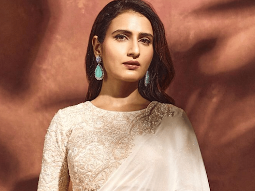 Fatima Sana Shaikh Is In Her 'Nazakat' Era, Drops Pic In Mustard Saree