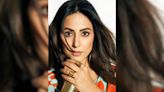 Hina Khan's Shout Out To Cancer Warriors: "Scarred But Not Scared"