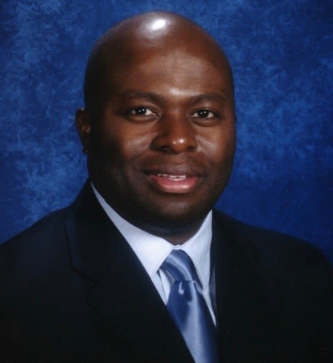 Dexter Suggs to head Merrillville schools