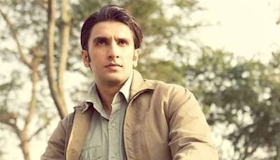 Did You Know Ranveer Singh Was Airlifted During Lootera Shoot?; Vikramaditya Motwane Reveals Why - News18