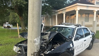 Police cruiser strikes utility pole, causes busy Dothan intersection to close