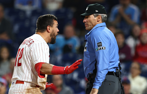 Ángel Hernández retires: Eight of the controversial MLB umpire's worst calls, including disastrous 2018 ALDS