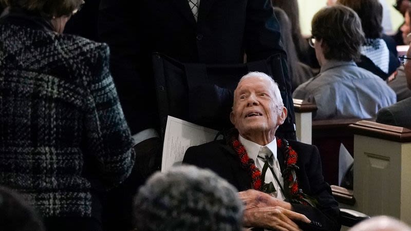 Jimmy Carter: Grandson says former president is ‘coming to the end’ | CNN Politics