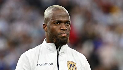 Aficionado del Inter intenta agredir a Enner Valencia tras fallar un penal