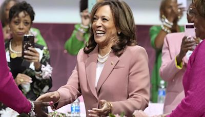 Kamala Harris galvaniza a las mujeres en EEUU: 'Representa la esperanza'