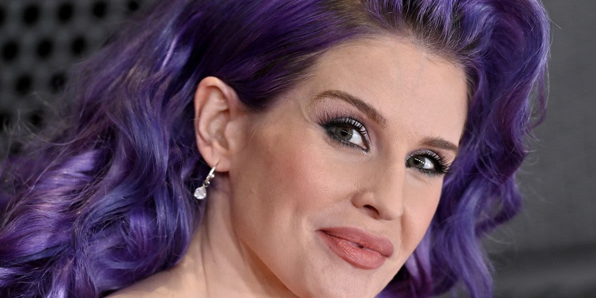 Kelly Osbourne Jokes That Drugs And Alcohol 'Pickled' Her Body Enough To Fend Off Cancer