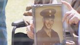 Sen. Wyden presents family of World War II veteran 'Prisoner of War' medal