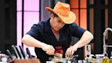 Raúl Sandoval sale de "MasterChef Celebrity"