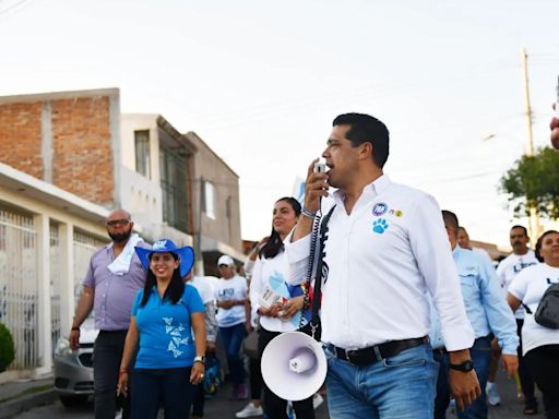 Llama Leo Montañez a la ciudadanía a salir a votar este domingo