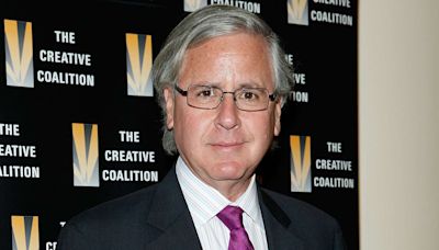 Howard Fineman, Veteran Politics Journalist, Dead at 75 After Pancreatic Cancer Diagnosis