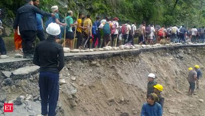 Kedarnath Yatra: Cloudburst causes landslide, leaves over 200 pilgrims stranded