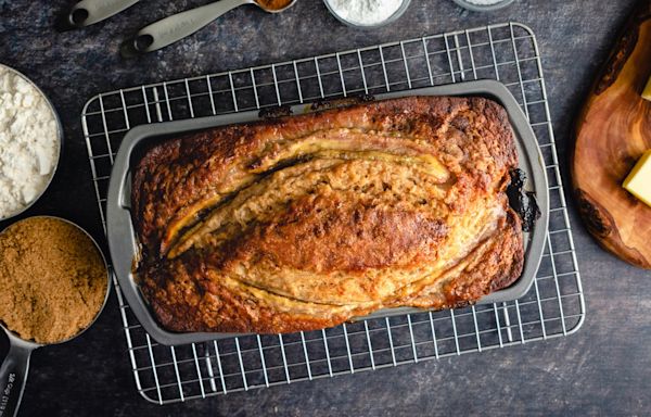 This 3-Ingredient Banana Bread Is Too Easy Not To Try