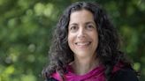 Elizabeth A. Vallen, biology professor, researcher, and former department chair at Swarthmore, has died at 59