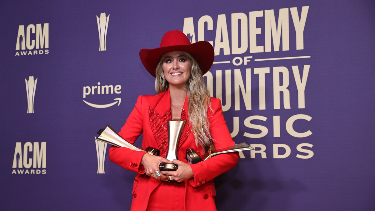 How Lainey Wilson Made History With Her ACM Entertainer Of The Year Victory | iHeartCountry Radio