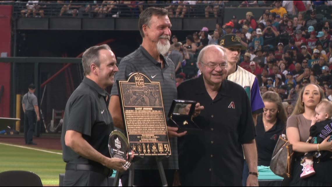 Randy Johnson, Luis Gonzalez become first inductees in Arizona Diamondbacks Hall of Fame