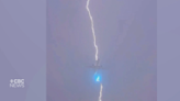 Lightning strikes plane after takeoff from Vancouver airport