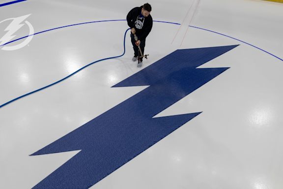 Tampa Bay Lightning to unveil more than 6,000 Bolt for Life and partner names frozen into center ice logo for the 2024-25 season | Tampa Bay Lightning