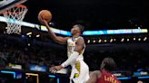 Hield conecta el triple más rápido y Pacers supera a Cavs