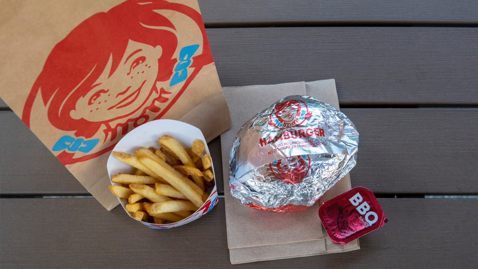 Here's Why The Food At Wendy's Is So Inexpensive