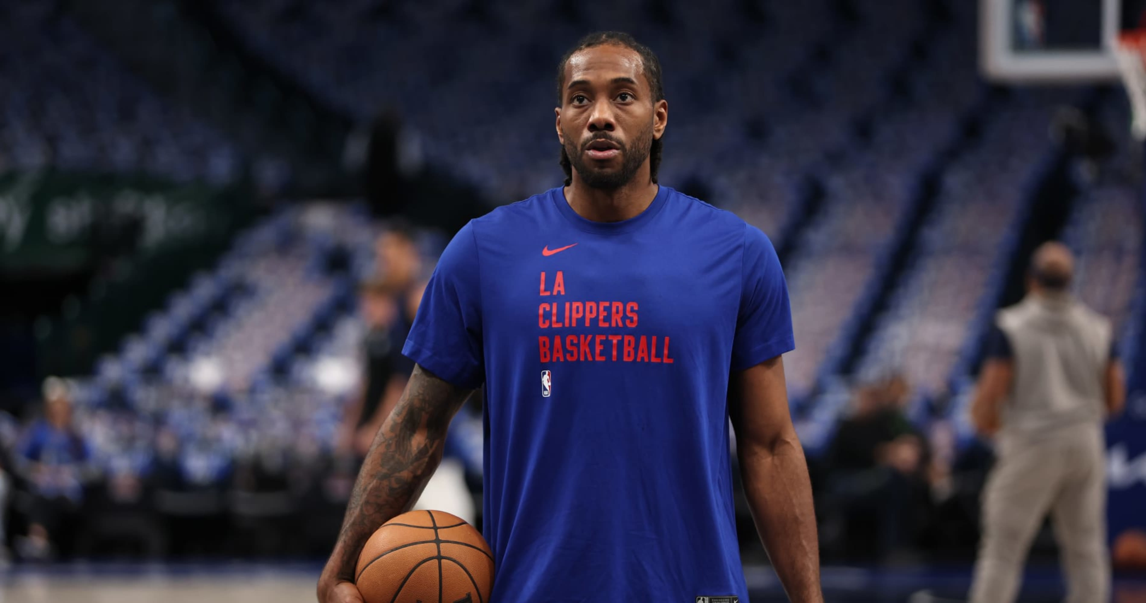 Clippers' Kawhi Leonard Out for NBA Playoffs Game 6 vs. Luka, Mavs with Knee Injury