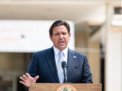 ‘We will not let the inmates run the asylum’: DeSantis condemns pro-Palestinian protestors at UF - The Independent Florida Alligator