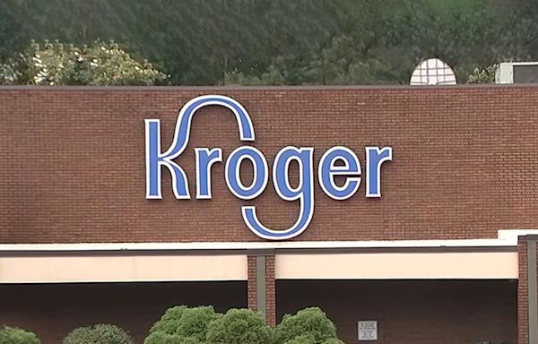 Kroger confirms final day before store closes for good as customers mourn