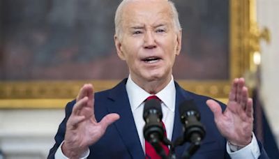 Biden condena la violencia en las protestas universitarias contra la guerra en Gaza