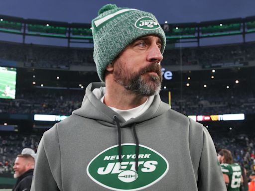 Former Champion Brutally Rips into New York Jets QB Aaron Rodgers