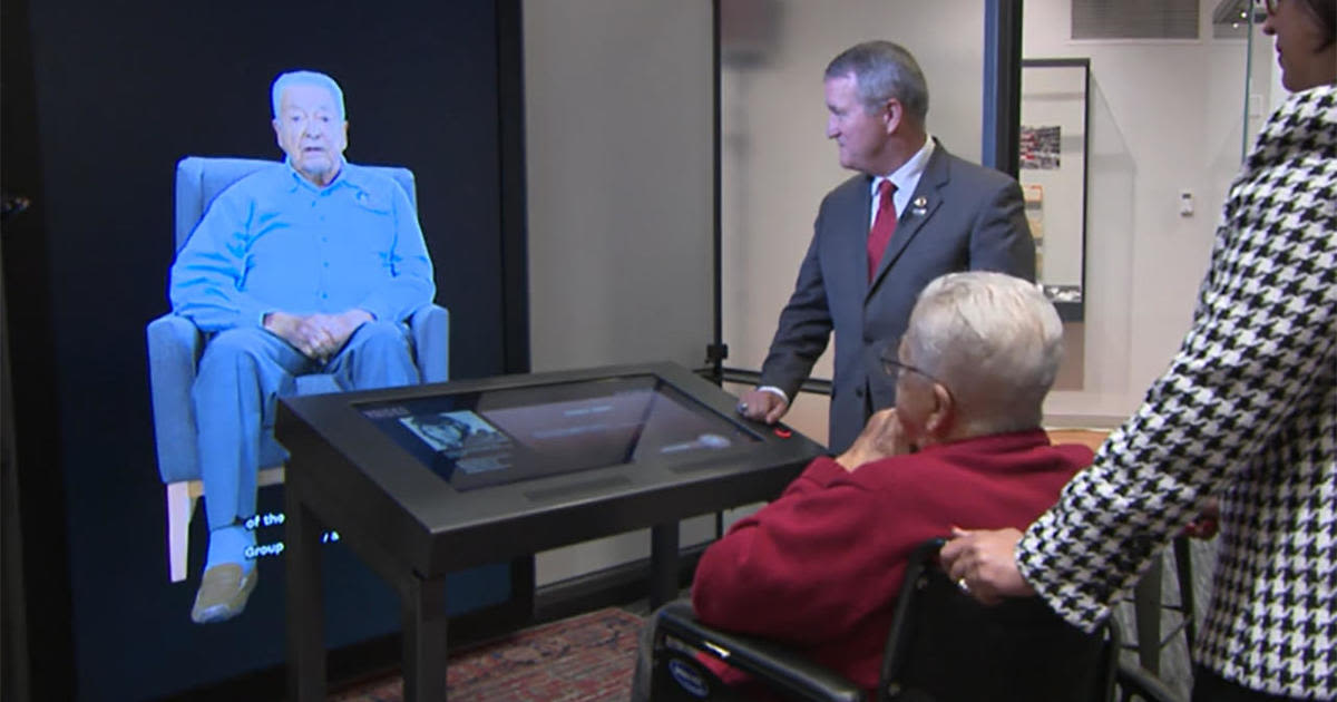 World War II veterans speak to the ages