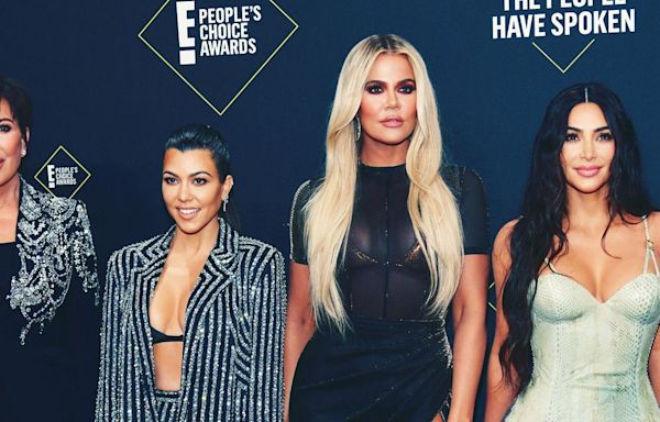 The Kardashians Really Cut Loose at Khloé’s 40th Birthday