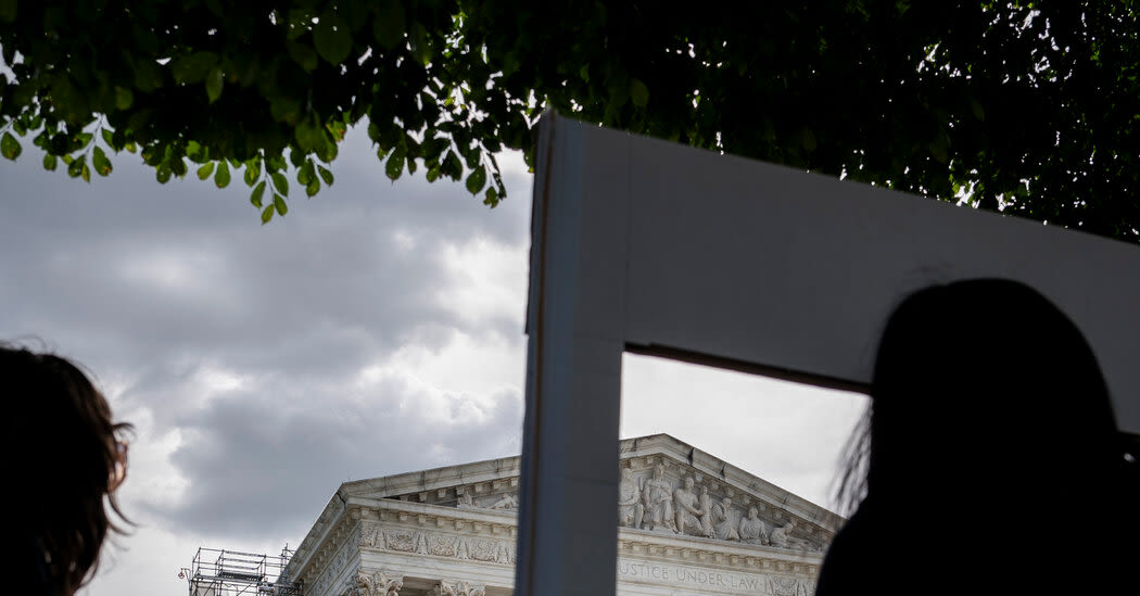 Justices Seemed Split on Emergency Abortion Access