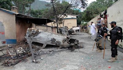 Pakistan: Man lynched by mob over alleged Quran desecration in Swat