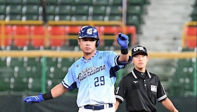 夜戰逾23點！申皓瑋首局就敲適時安 富邦悍將「等」到寶貴1勝