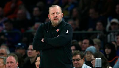 New York Knicks to give CT native Tom Thibodeau a contract extension, according to reports