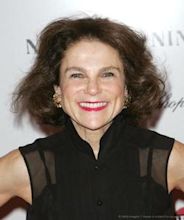 Tovah Feldshuh