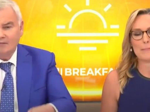 GB News' Eamonn Holmes rages in Nigel Farage dig as host cuts off co-star