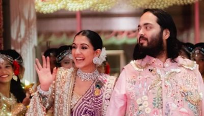 Manish Malhotra shares a glimpse of Anant and Radhika's wedding venue, Watch