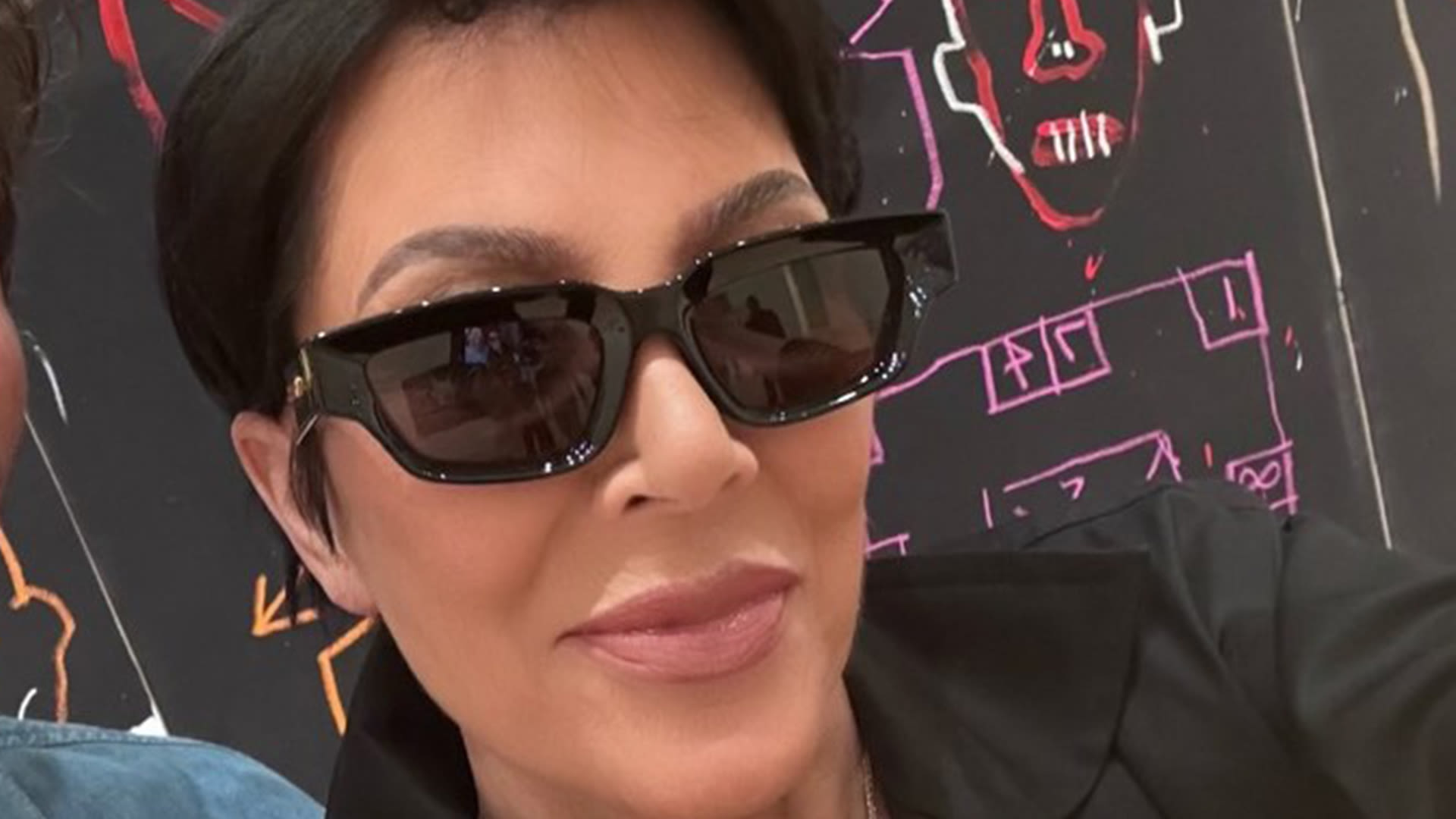 Kris Jenner displays slimmer-than-ever face in new pic