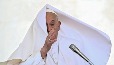 El Papa dice "no" a una reforma clave y cierra la puerta al diaconado de las mujeres