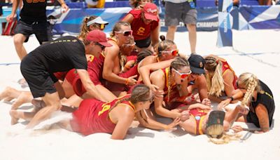 USC women take down UCLA for 4th consecutive beach volleyball championship