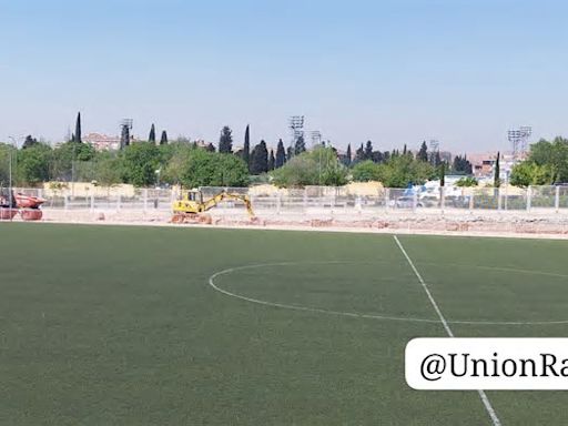 Continúan las obras de la nueva grada del Campo 3 de la Ciudad Deportiva