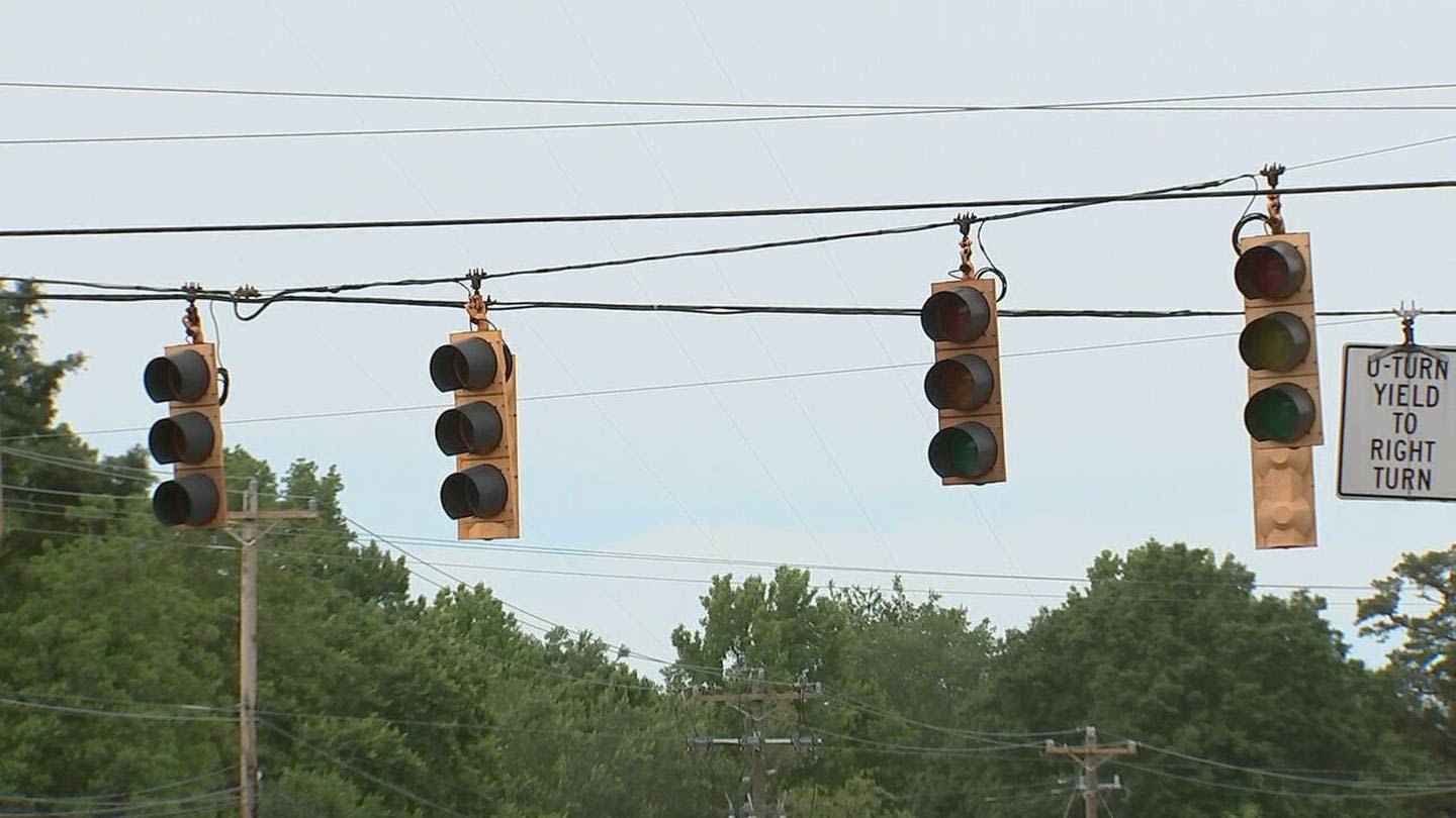 Safety improvements planned for NC traffic lights