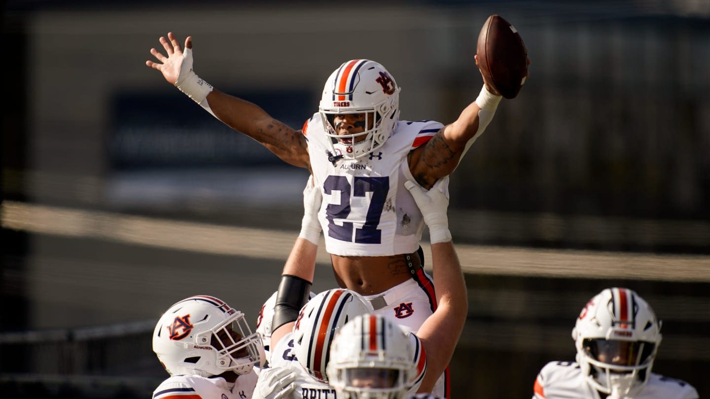 Auburn running back has one of the highest PFF grades among returning SEC backs